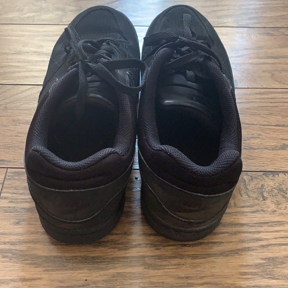 Nike running shoes - Picture 3 of 4